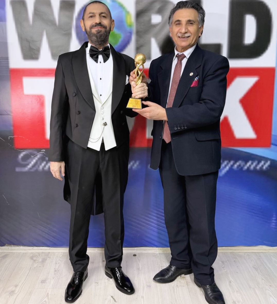  Akif Manaf World  Turk TV Küresel Barış Ödülü’ne layık görüldü. 