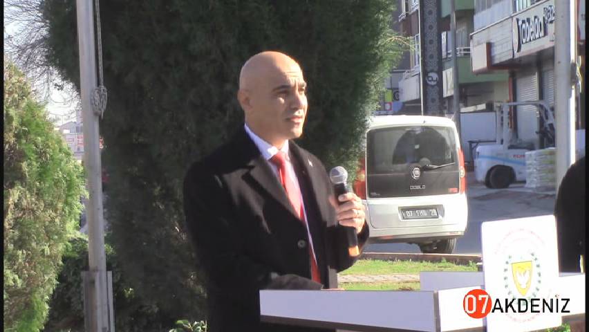 DR. FAZIL KÜÇÜK ve  RAUF DENKTAŞ'I ANMA TÖRENİ