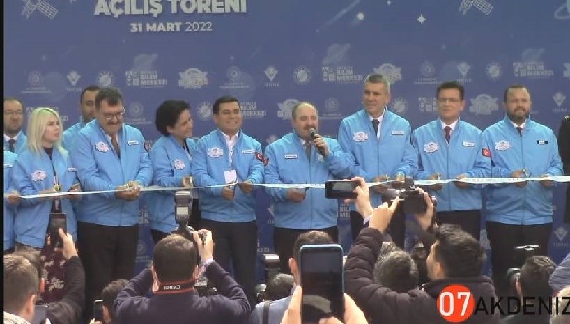 Antalya'da BİLİMFEST'in açılışı Kepezde gercekleşdi.
