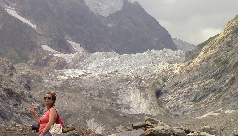Svaneti bölgesi Mestia Chalaadi buzulu yürüyüşü Gürcistan 17,08,2019